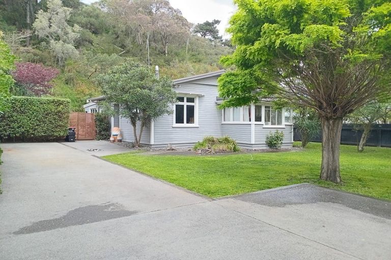 Photo of property in 7 Main Street, Hospital Hill, Napier, 4110