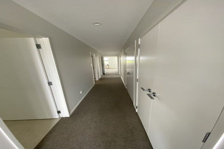 Photo of property in 21 Cowell Crescent, Pyes Pa, Tauranga, 3112