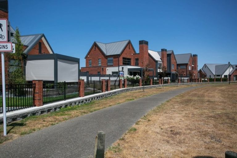 Photo of property in 13 Garland Lane, Leamington, Cambridge, 3432