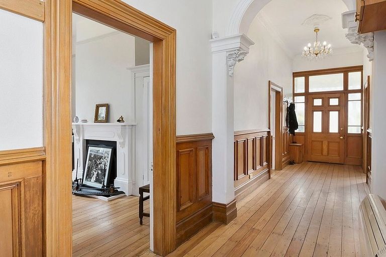 Photo of property in 77 Hawthorn Avenue, Mornington, Dunedin, 9011