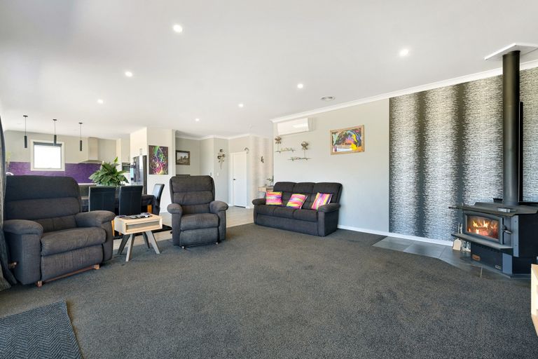 Photo of property in 390a Letts Gully Road, Letts Gully, Alexandra, 9393