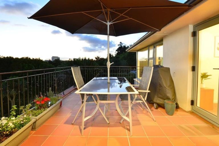 Photo of property in 26 Fenwick Crescent, Hillcrest, Hamilton, 3216