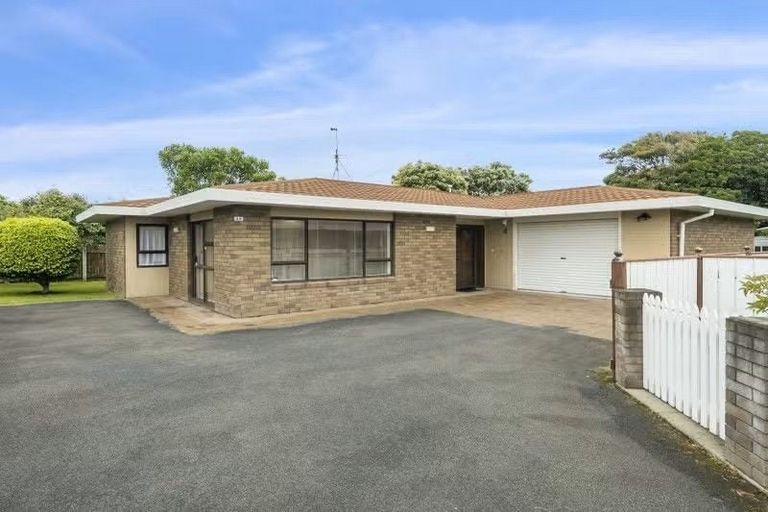 Photo of property in 88 Belvedere Avenue, Waikanae, 5036