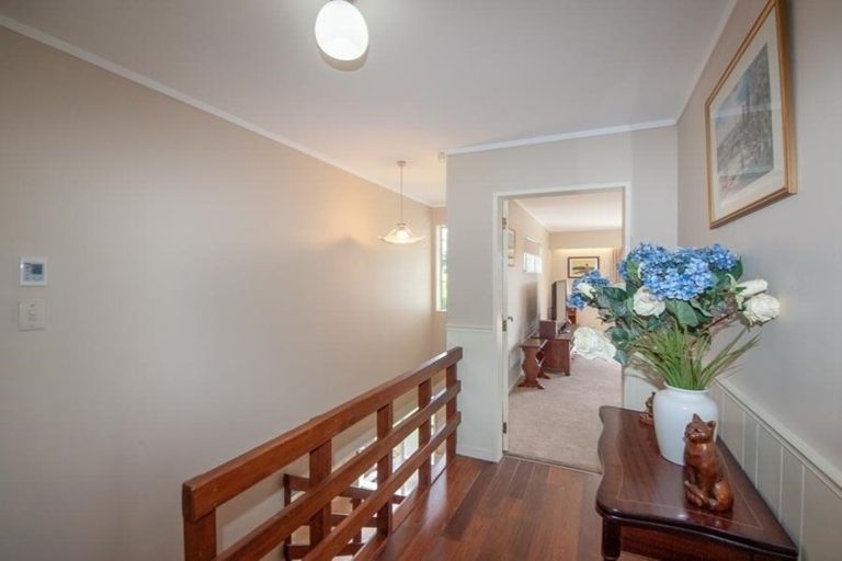 Photo of property in 7 Waterford Drive, Churton Park, Wellington, 6037