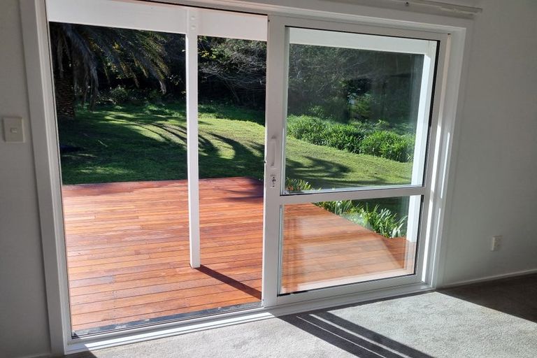 Photo of property in 388 Muriwai Road, Waimauku, 0881