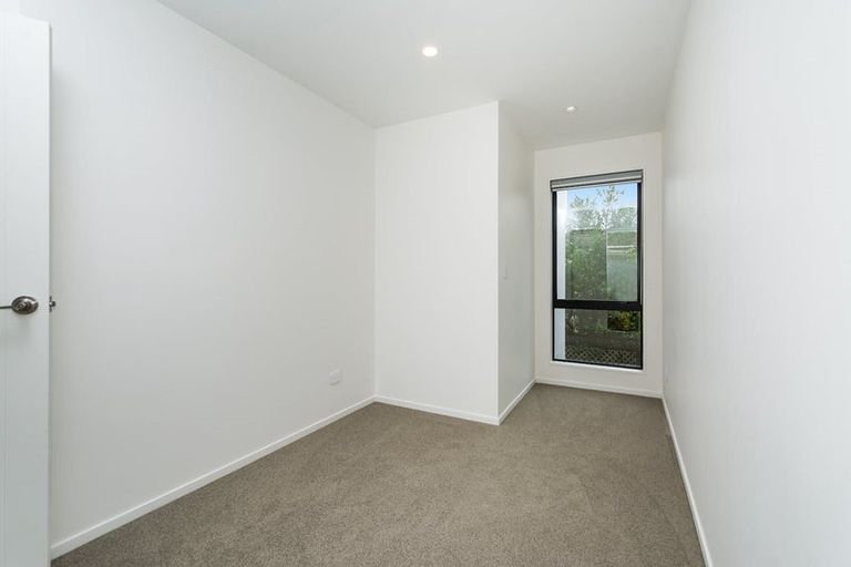 Photo of property in 4/26 Springvale Drive, Fairview Heights, Auckland, 0632
