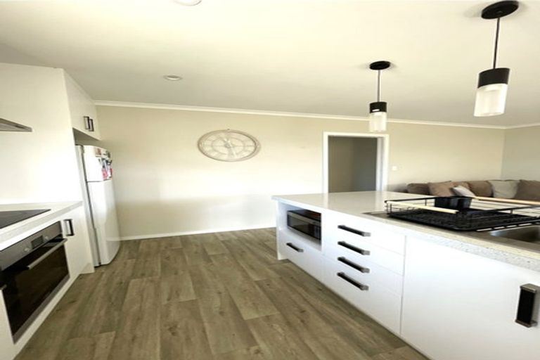 Photo of property in 9 Sabre Street, Papamoa Beach, Papamoa, 3118