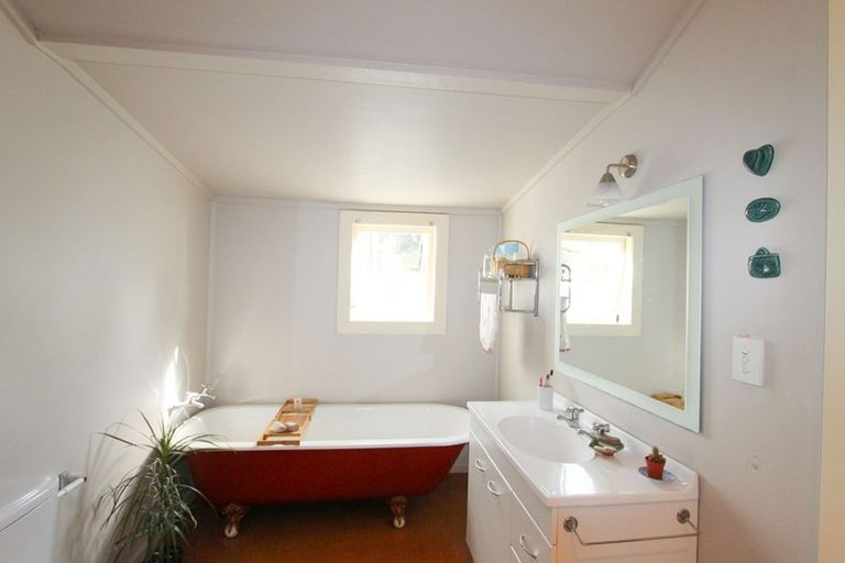 Photo of property in 10 Ridge Road Central, Mangamutu, Pahiatua, 4983