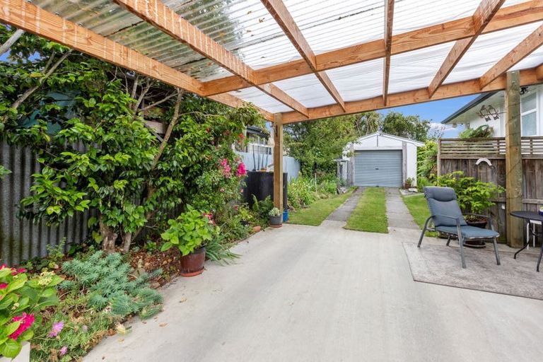 Photo of property in 38 Farm Street, Lumsden, 9730