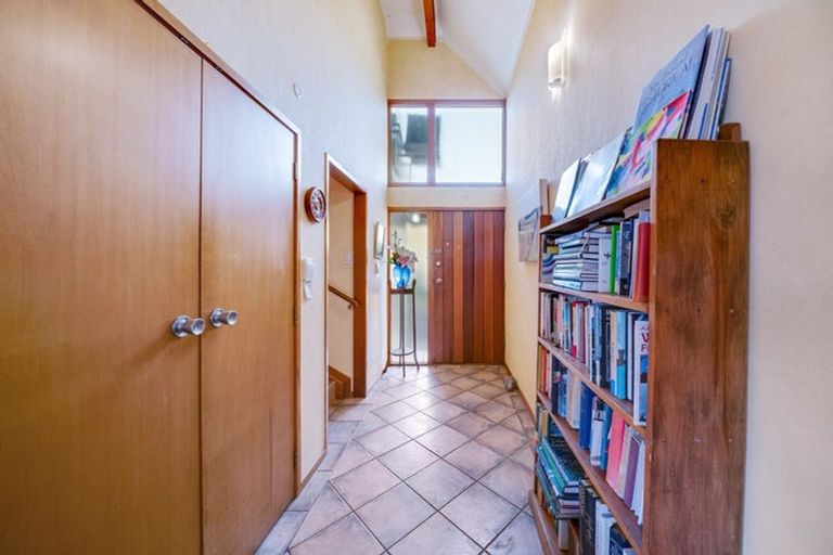 Photo of property in 56 Hain Avenue, Mangere East, Auckland, 2024