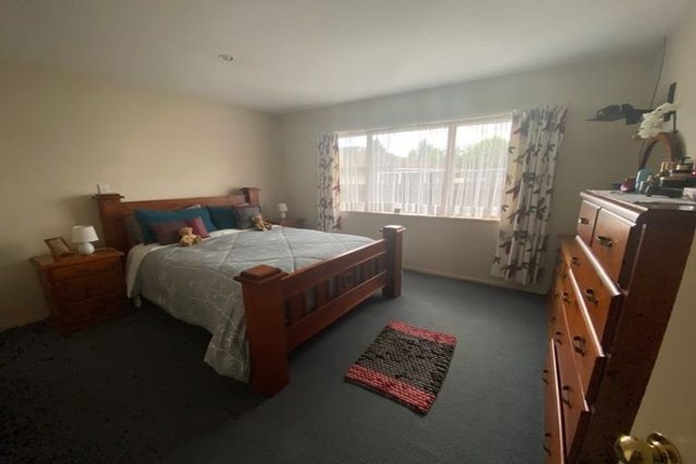 Photo of property in 85c Middlepark Road, Sockburn, Christchurch, 8042