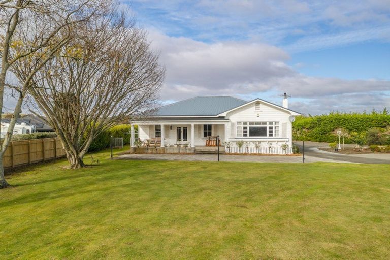Photo of property in 100 Mount Herbert Road, Waipukurau, 4200