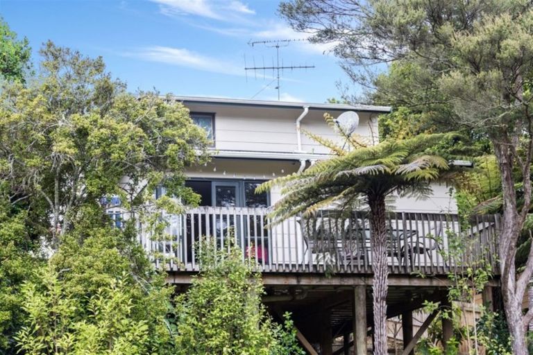 Photo of property in 2/45 Flaxdale Street, Birkdale, Auckland, 0626