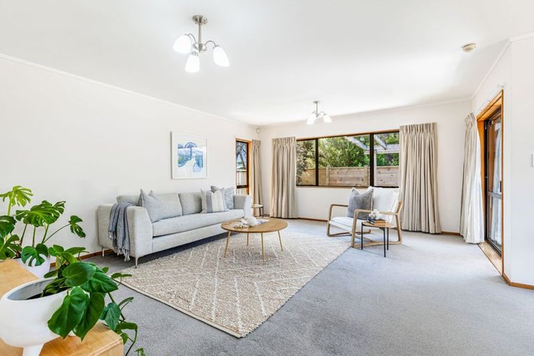 Photo of property in 1/65 Granville Drive, Massey, Auckland, 0614