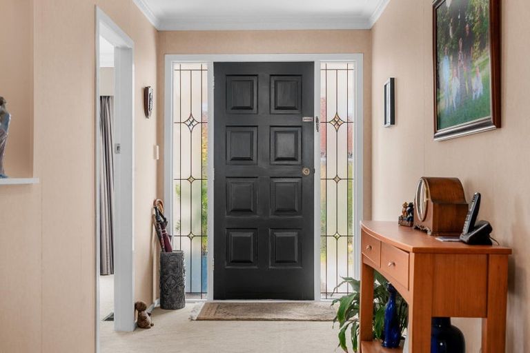 Photo of property in 27 Samuel Place, Queenwood, Hamilton, 3210