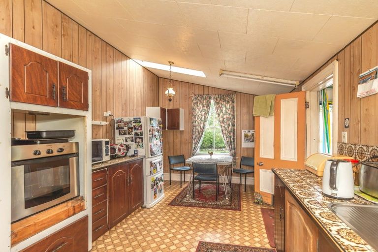 Photo of property in 49 Honi Taipua Street, Manakau, Levin, 5573