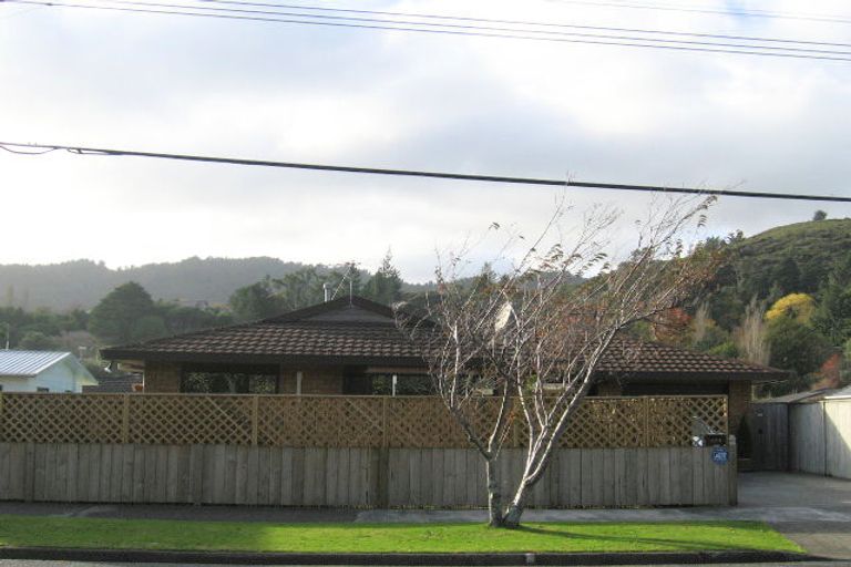 Photo of property in 1/229 Stokes Valley Road, Stokes Valley, Lower Hutt, 5019