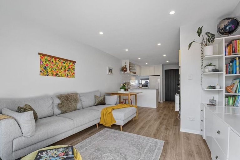 Photo of property in 61 Ivy Nola Way, Henderson, Auckland, 0612