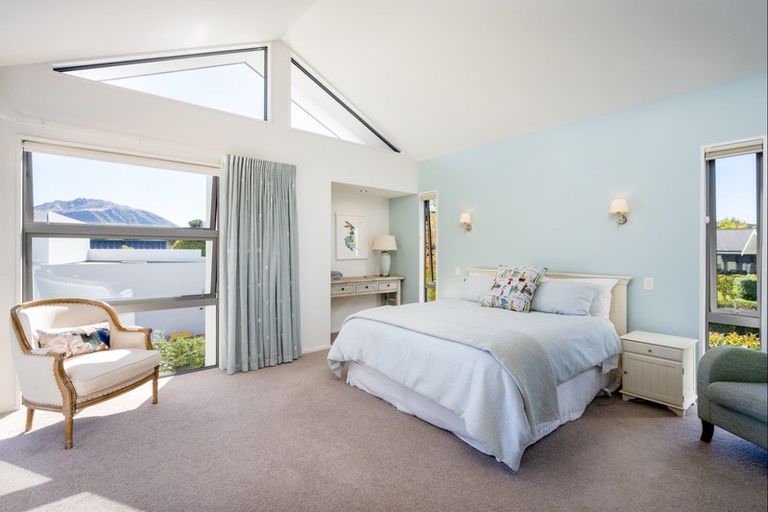 Photo of property in 76 Aubrey Road, Wanaka, 9305