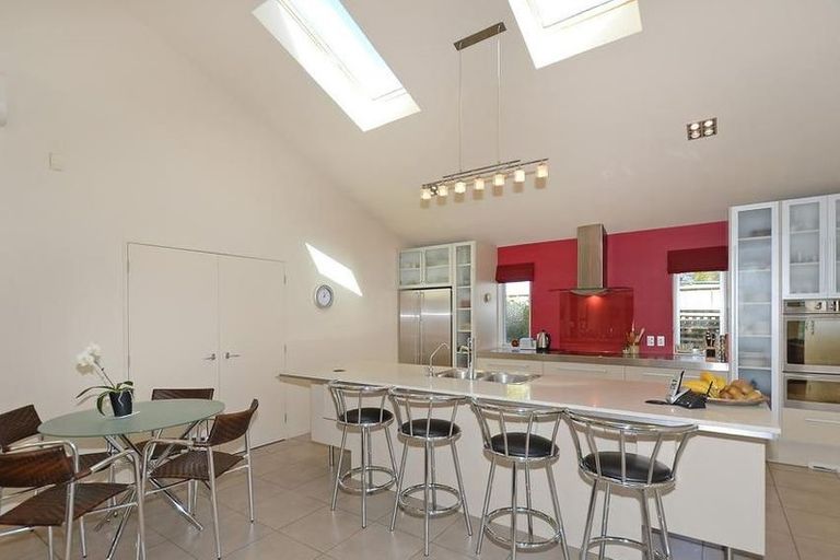 Photo of property in 6 Pempsey Street, Silverstream, Upper Hutt, 5019