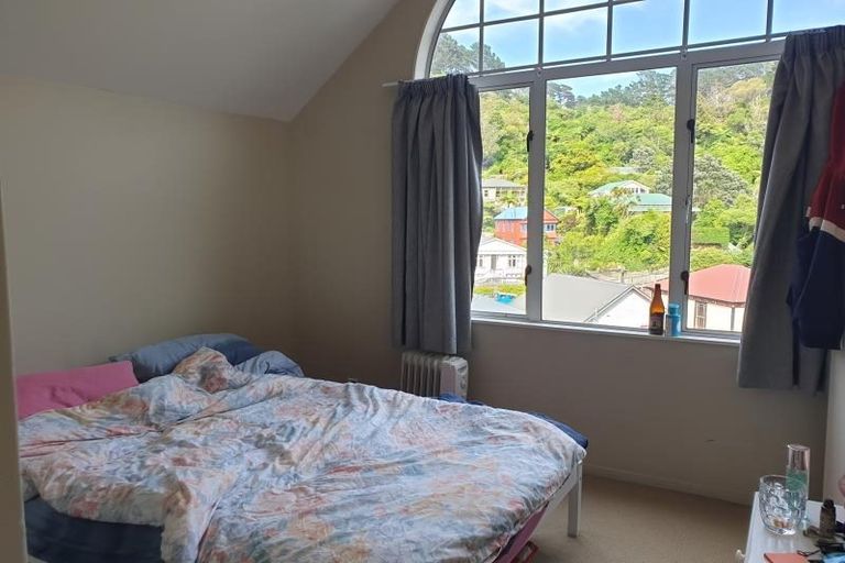 Photo of property in 146f Aro Street, Aro Valley, Wellington, 6021