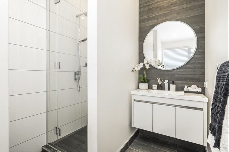 Photo of property in 76 Flynn Road, Hillcrest, Hamilton, 3216