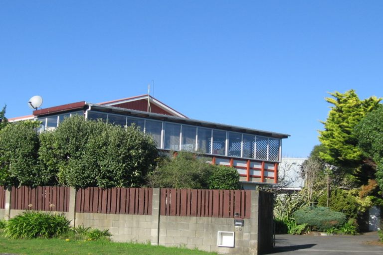 Photo of property in 58 Te Kupe Road, Paraparaumu Beach, Paraparaumu, 5032