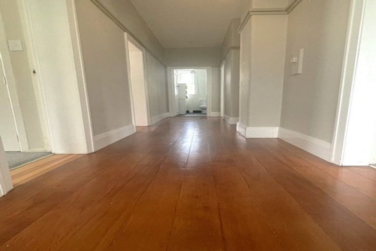 Photo of property in 1/34 Hawkestone Street, Thorndon, Wellington, 6011