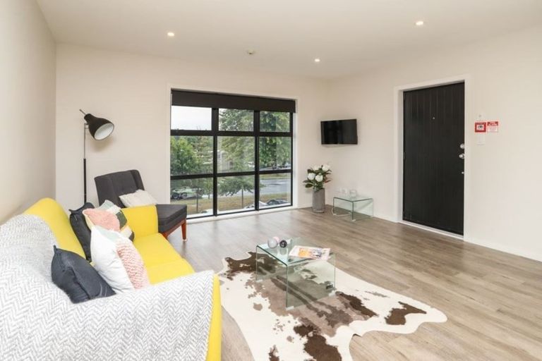 Photo of property in 104/1 Village Quarter Lane, Frankton, Hamilton, 3204