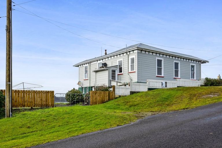 Photo of property in 20 Cambridge Street, Patea, 4520