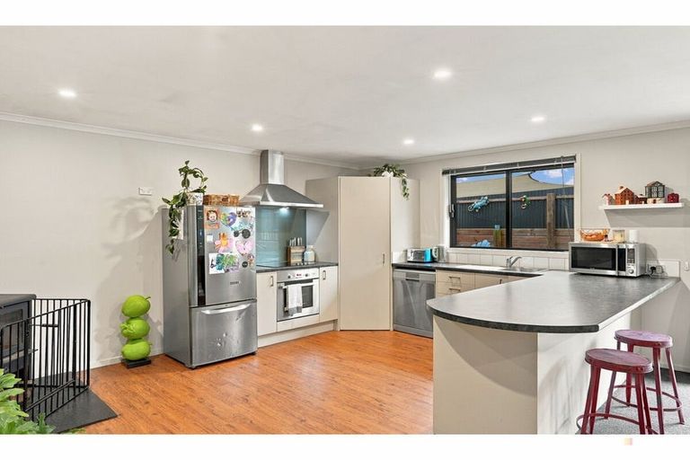 Photo of property in 2/32a Archer Street, Parkside, Timaru, 7910