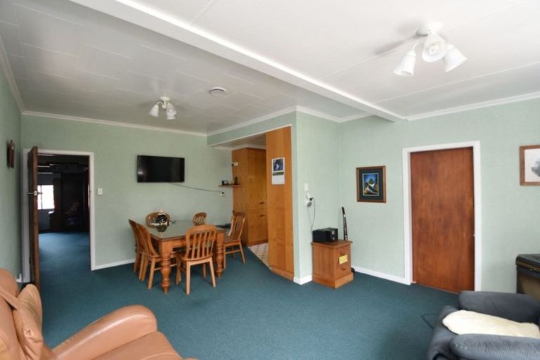 Photo of property in 54 Arthur Street, Gladstone, Invercargill, 9810