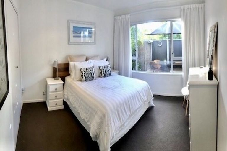 Photo of property in 1/17 Church Street, Devonport, Auckland, 0624
