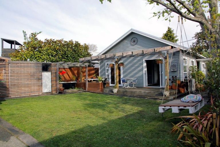 Photo of property in 35 London Street, Richmond, Christchurch, 8013