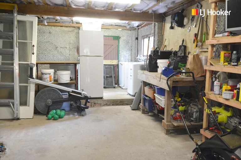 Photo of property in 35 County Road, Kaikorai, Dunedin, 9010