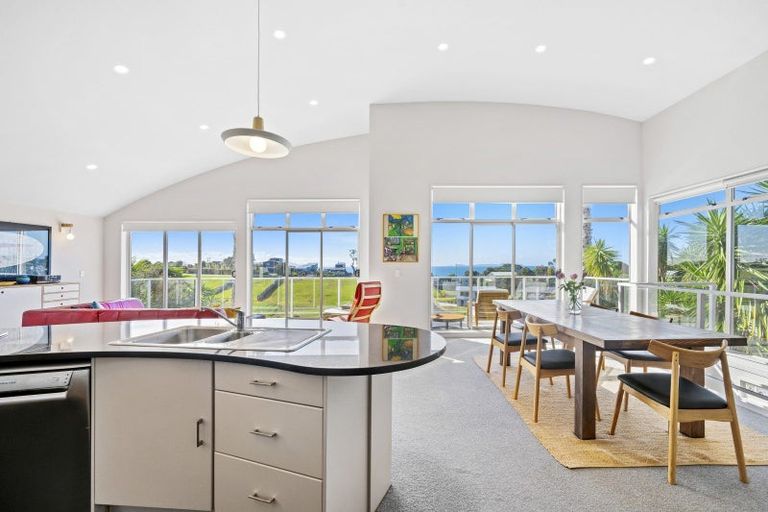 Photo of property in 16 Island View Lane, Langs Beach, Waipu, 0582