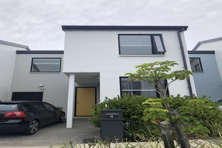 Photo of property in 14 Frank Gill Road, Hobsonville, Auckland, 0616