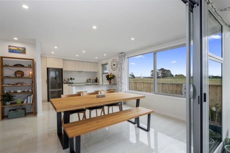 Photo of property in 26 Franks Way, Papamoa Beach, Papamoa, 3118