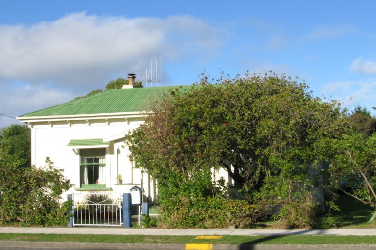Photo of property in 267 Rangiuru Road, Otaki, 5512