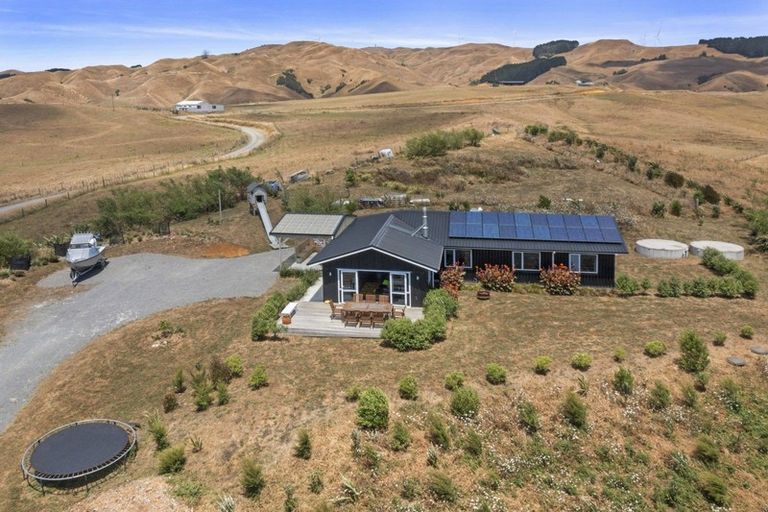Photo of property in 42 Van Houtte Road, Raglan, 3295