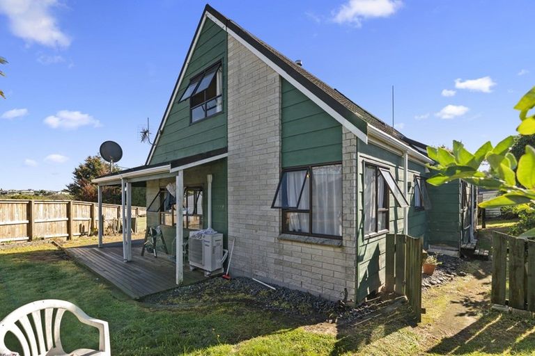 Photo of property in 19 Edgehill Place, Te Puke, 3119