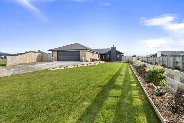 Photo of property in 34 George Street, Bulls, 4818