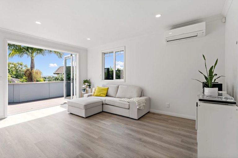 Photo of property in 95 Taumata Road, Sandringham, Auckland, 1025
