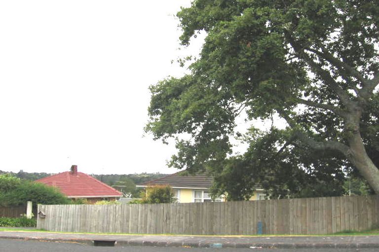 Photo of property in 1/39 Salisbury Road, Birkdale, Auckland, 0626