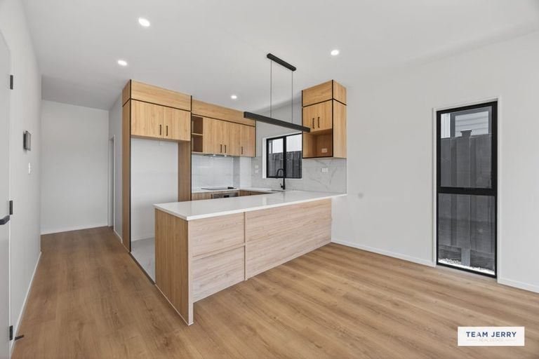 Photo of property in 49 Auranga Drive, Karaka, Papakura, 2113