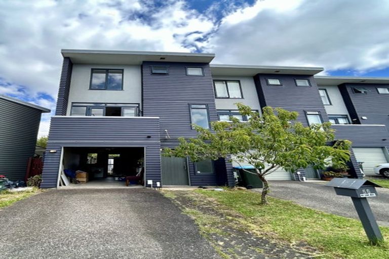 Photo of property in 56 Saintly Lane, Avondale, Auckland, 0600