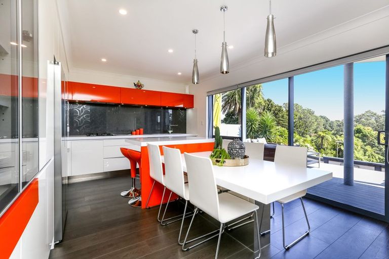 Photo of property in 401 Devon Street East, Strandon, New Plymouth, 4312