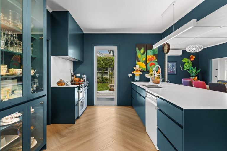 Photo of property in 65 Mchardy Street, Havelock North, 4130