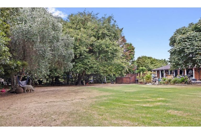 Photo of property in 163 Colombo Road, Waiuku, 2123