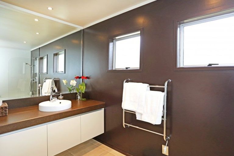 Photo of property in 86 Awanui Rise, Papakura, 2582